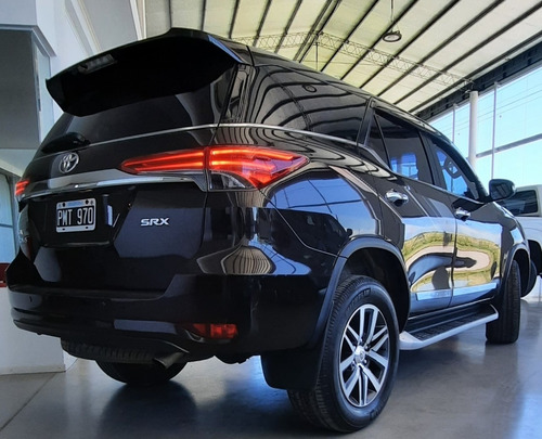 Toyota Hilux Sw4 Srx M/t Ant $4250000 Y Cuo Automotores Yami