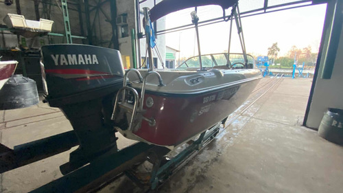 Imagen 5 de 15 de Lancha Open Bermuda Sport 160 Yamaha 85 Hp 2 Tiempos Web Mar