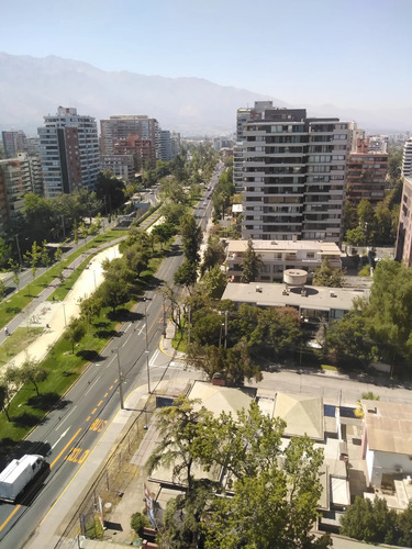 Un Ambiente Amoblado , El Golf
