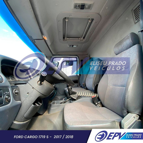Imagem 7 de 10 de Ford Cargo 1719