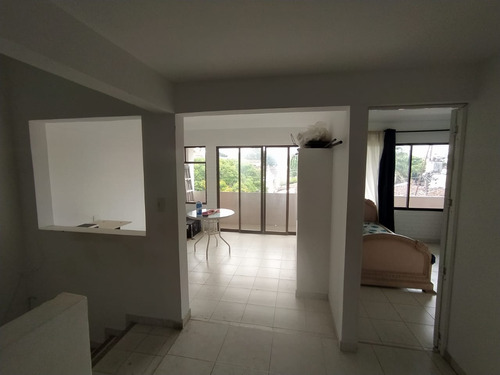 Venta Apartamento Ph De 100.56mts2 Capri, Sur De Cali 6729. 