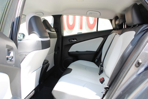 Imagen 12 de 14 de Toyota Prius Premium 2016 Factura Original, Tomo Auto