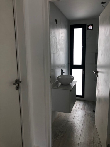Imagen 11 de 30 de Espectacular 4 Ambientes En Venta En Haedo, Con Cochera.