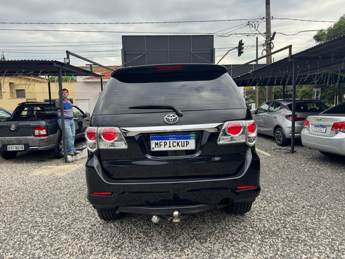 Toyota Hilux SW4 3.0 Srv 7l 4x4 Aut. 5p
