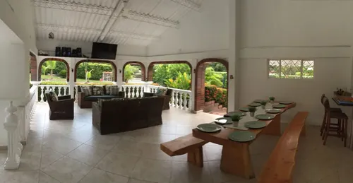 Casa En Venta En Melgar. Cod V13948