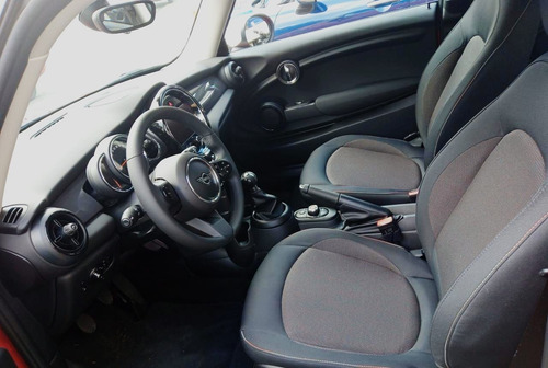Imagen 9 de 12 de Mini Cooper 2022 Essential 3 Puertas Mt