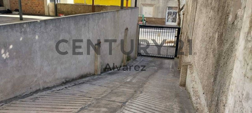 Imagen 27 de 28 de Venta De Estacionamiento Con 60 Cocheras + Oficina Completa + Garita Y 3 Baños