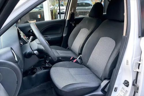 Nissan March 2022