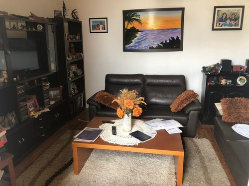 Oportunidad De Compra!!!! Casa De Altos, Gran Metraje, Burgues Próx San Martín!