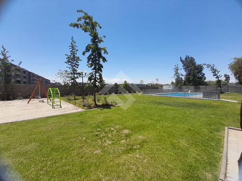 Departamento En Venta De 2 Dorm. En Maipú
