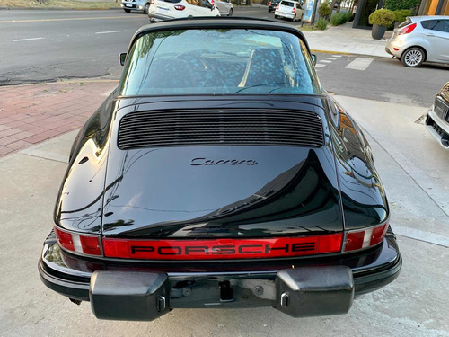 Porsche 911 Carrera Targa