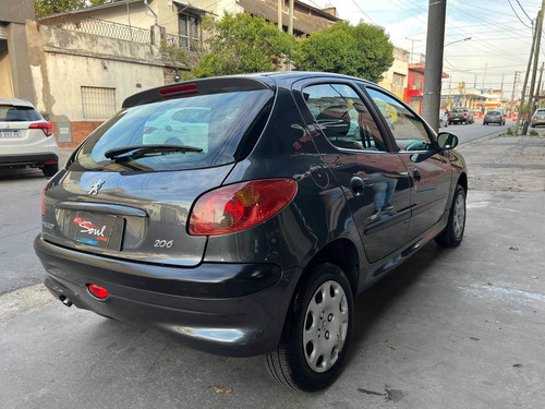 Imagen 6 de 14 de Peugeot 206 2012 1.4 Allure 75cv