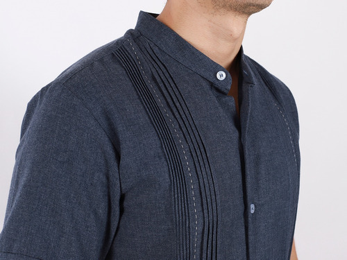 Imagen 3 de 7 de Guayabera Yucateca En Cuello Mao, Modelo Chapap.