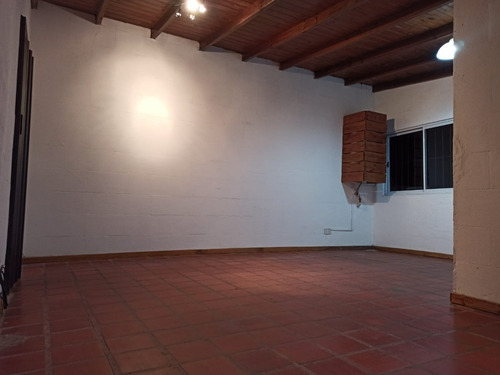 Imagen 4 de 18 de Monoambiente, Jardin Comun Cochera Y Parrila, Pilar Km 50