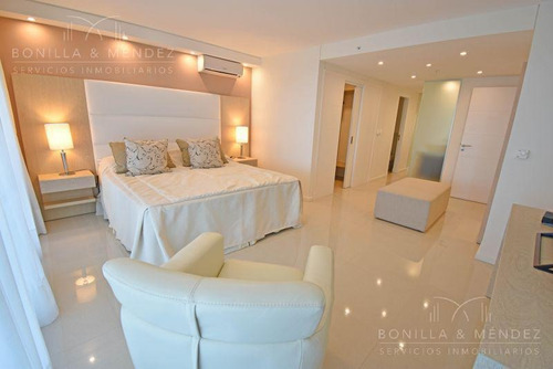 Icon Brava, Piso Alto, 3 Dorm, 3 Baños, Toilette, Imponente Vista!