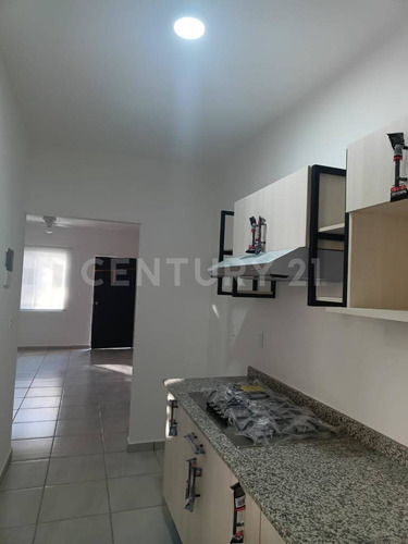 Departamento Totalmente Nuevo En Renta / Real Amalfi
