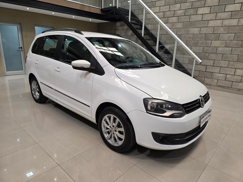Volkswagen Suran 1.6 Imotion Highline 11c