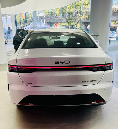 Byd King Dm-i