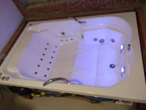 Banheira Dupla Grécia C/ Hidromassagem +led 2 Pt- A Vista