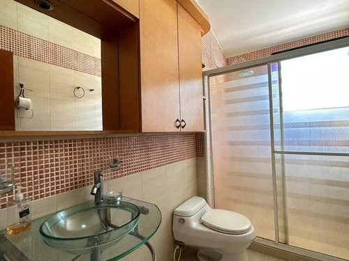 Annic Coronado Vende Exclusiva Casa En Trigal Sur, Ubicada En Calle Cerrada Ref. 267115