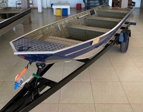 Imagem 2 de 8 de Barco De Alumínio Petybrazil Amazonas 600sl