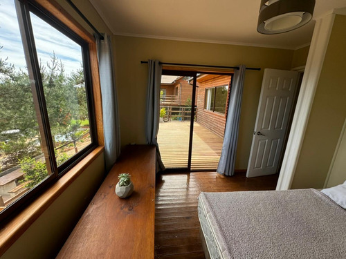 Se Vende Hermosa Parcela Con 3 Cabañas En Melosilla