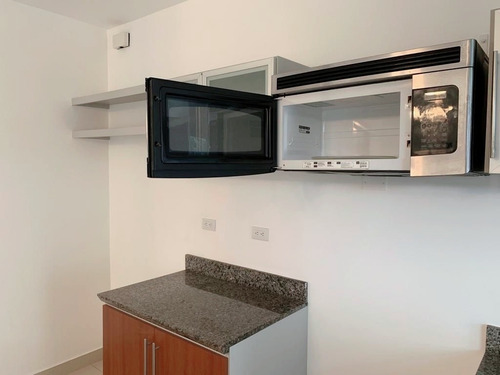 Imagen 10 de 13 de Moderna 2 Hab 2 Parq Casa En Curridabat