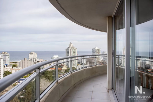 Se Vende Apartamento En Ocean Drive Ii De 3 Dormitorios, Punta Del Este