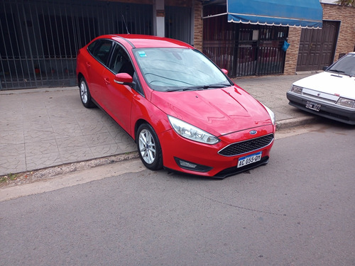 Ford Focus III 1.6 Sedan S