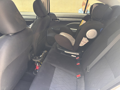 Nissan Versa 1.6 Advance At