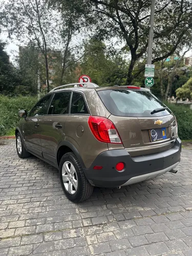 Chevrolet Captiva 2.4 Sport 182 hp