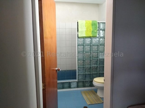 Imagen 24 de 30 de Casa En Venta Urb. El Marques Rent A House Los Samanes 22-10833