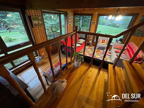 Casa Estilo Sureño En Loteo Consolidado