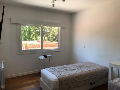 Imagen 24 de 30 de Venta Casa 5 Amb En Club De Campo Los Pinguinos, Ituzaingo