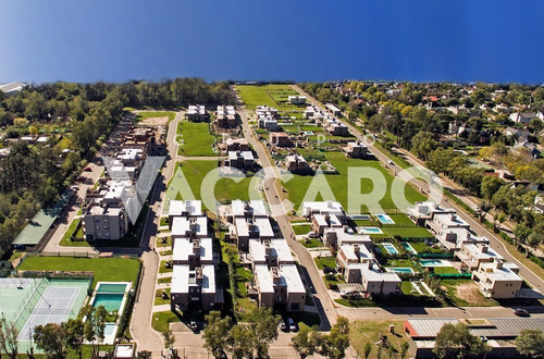 Duplex Venta 3 Habitaciones Barrio Cerrado Moreno Zona Oest