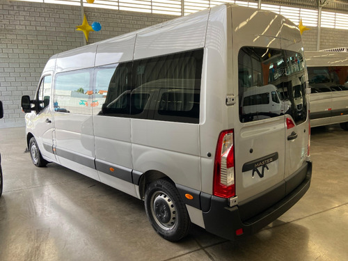 Renault Master minibus 2.3 Executive L3h2 16l 5p
