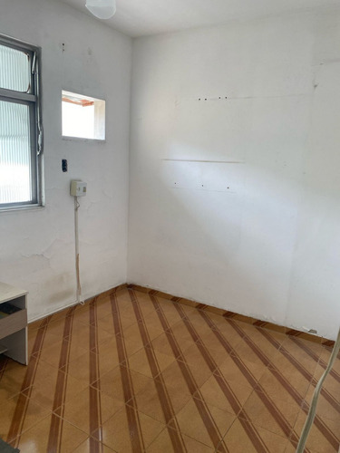 Ótimo Apartamento De 2 Quartos Para Alugar Em Condomínio Fechado Em Guadalupe - Rj!
