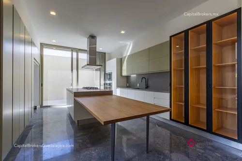 Casa De Lujo Nueva Puerta Las Lomas En Venta