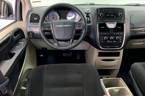 Imagen 5 de 25 de Chrysler Town | Country Minivan 5 Pts Li, Ta, Cd, Ra-17