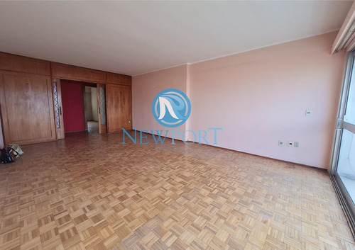 Imagen 2 de 14 de Venta Apto En Rambla De Punta Carretas! 3 Dorm Servicio, 2 Baños Garaje!