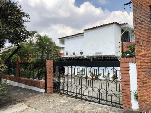 Casa Es Venta En Macaracuay  24-11767  Lsig