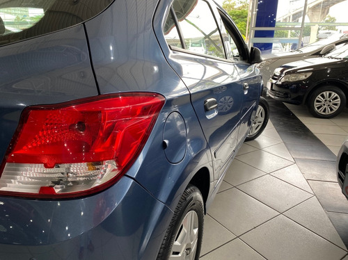 Imagem 10 de 15 de Chevrolet Onix 1.0 Mpfi Ls 8v 2016
