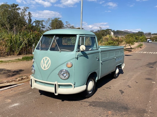 Imagem 1 de 15 de Kombi 1500 1968 Placa De Coleção