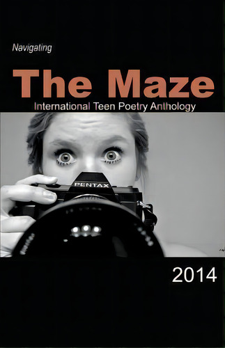 Navigating The Maze, De Lisa Higgs. Editorial Adonis Designs Press, Tapa Blanda En Inglés