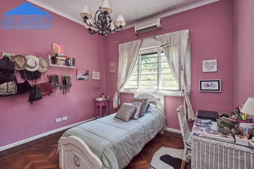 Linda Casa Con Terraza. Excelente Ubicacion De Belgrano R!!