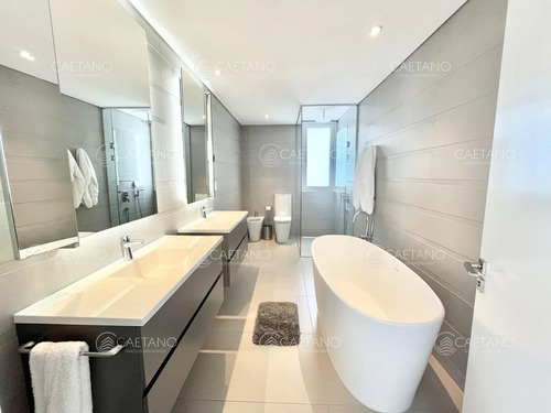 Venta Apartamento 3 Dormitorios Le Parc Iii Punta Del Este