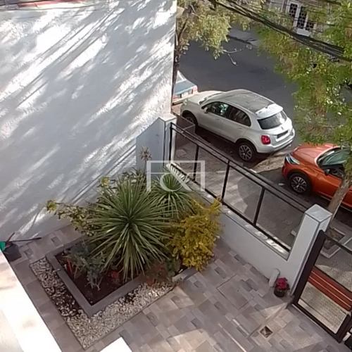 Venta Casa 5 Dormitorios Con Garage En Tres Cruces