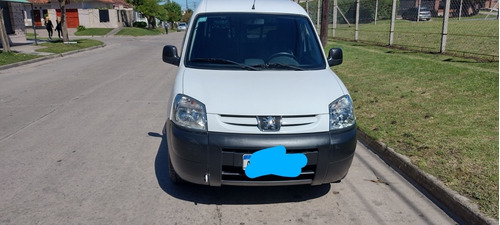 Imagen 13 de 16 de Peugeot Partner 2020 1.6 Hdi Furgon Confort 92