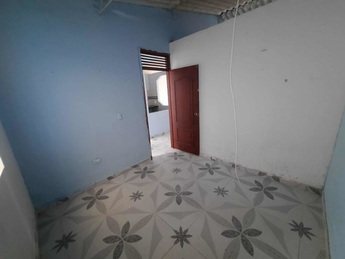 Imagen 20 de 21 de Casa De 3 Habitaciones Un Baño, Garaje Amplio. Barrio La Reliquia