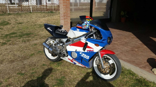 Imagen 6 de 8 de Honda Cbr400rr
